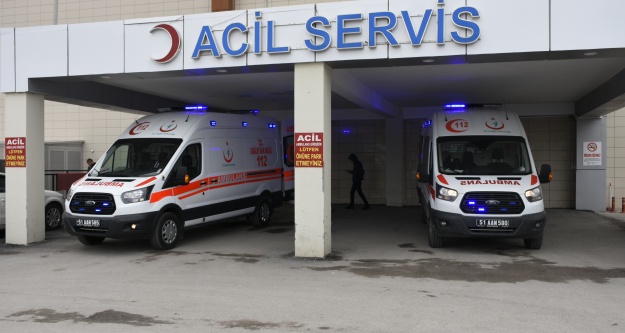Niğde – Adana Otoyolunda kaza 3 yaralı