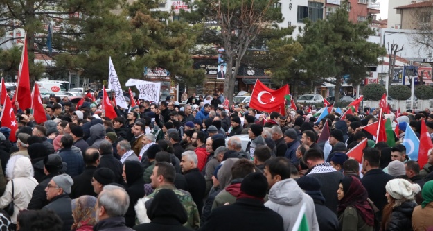 Niğde'de terör örgütü PKK ile İsrail protesto edildi